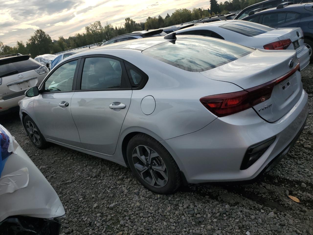 KIA FORTE FE
