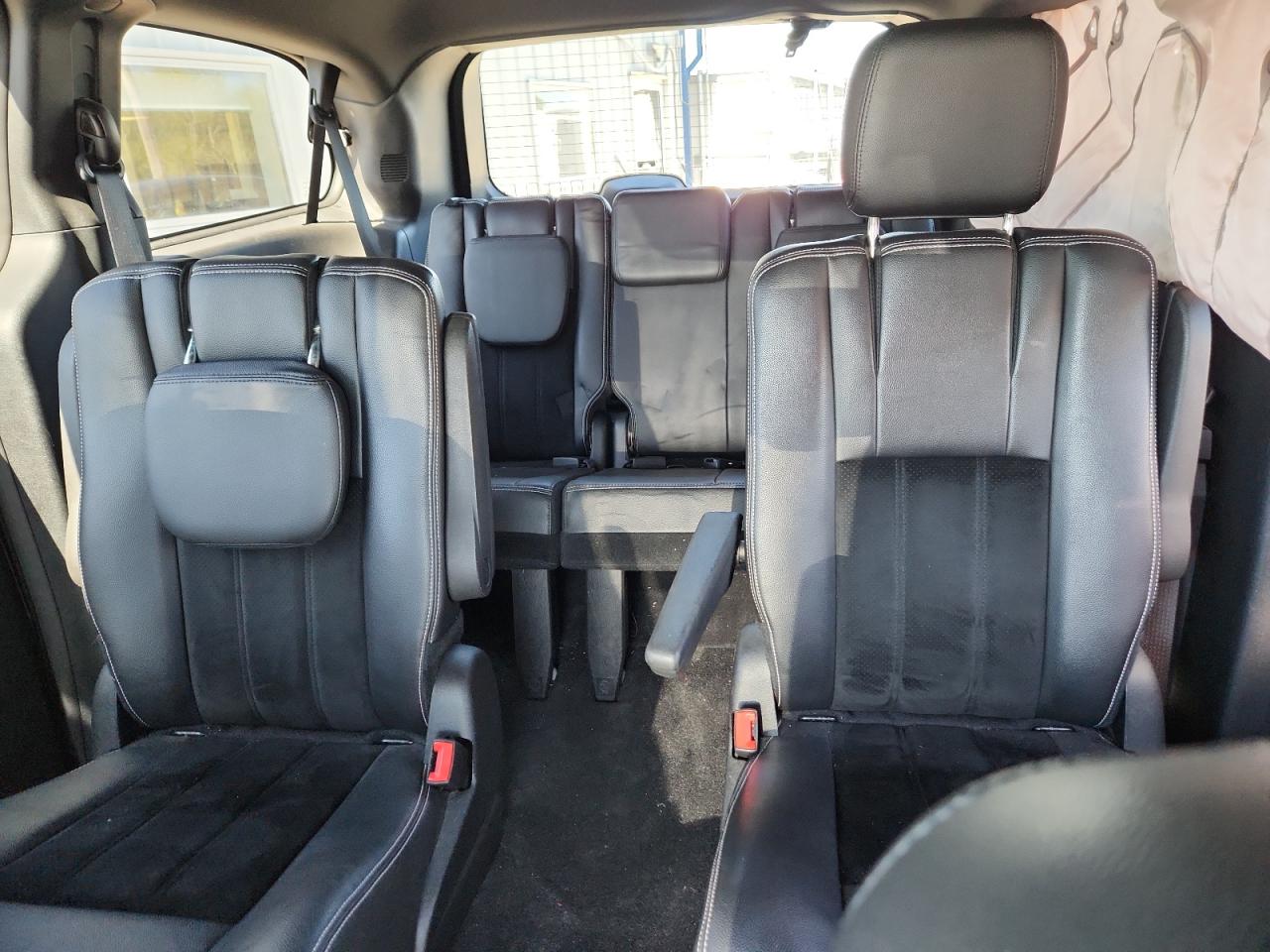 DODGE GRAND CARAVAN SXT