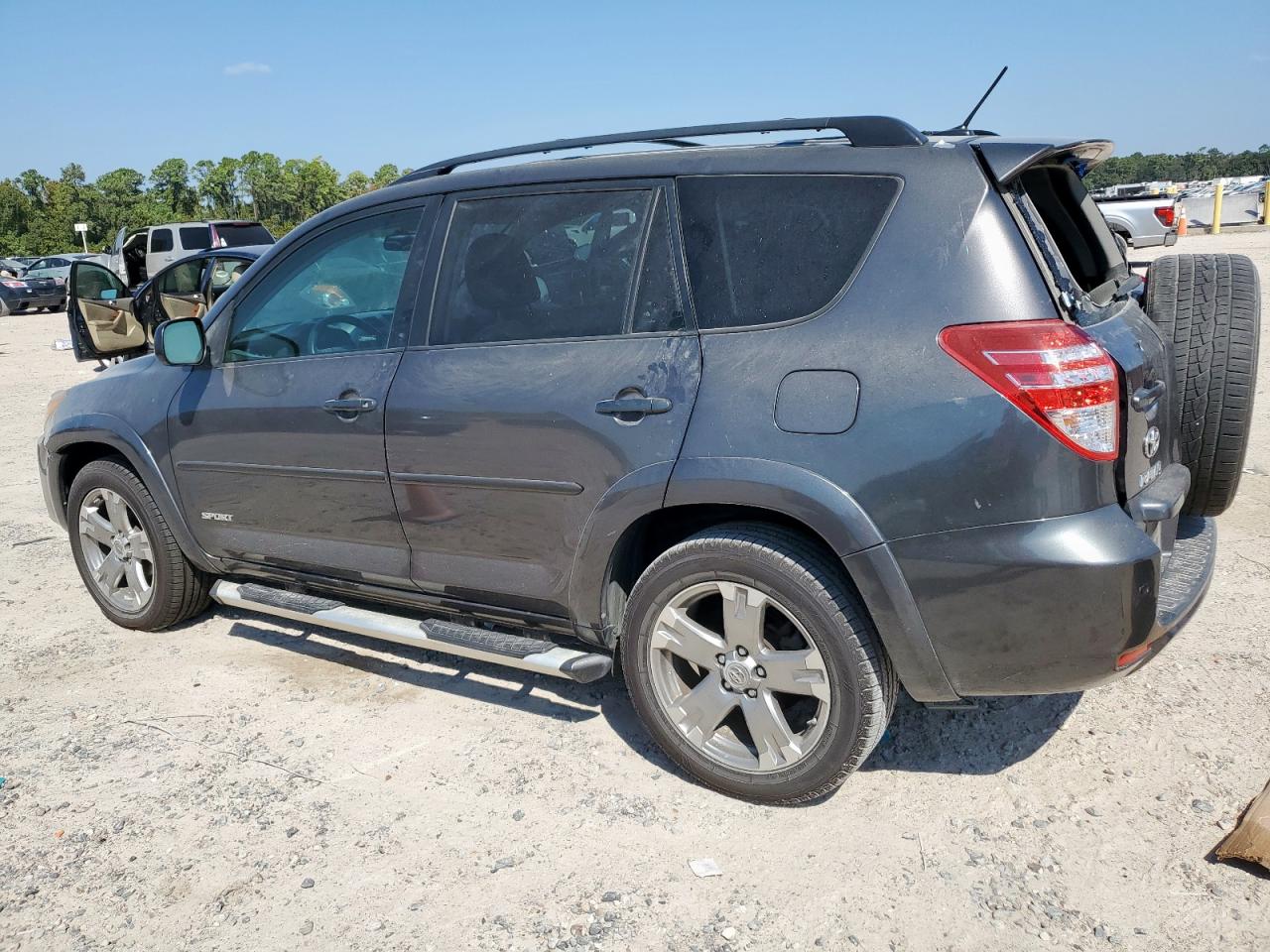 TOYOTA RAV4 SPORT