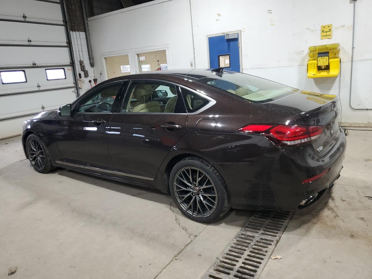 GENESIS G80 BASE