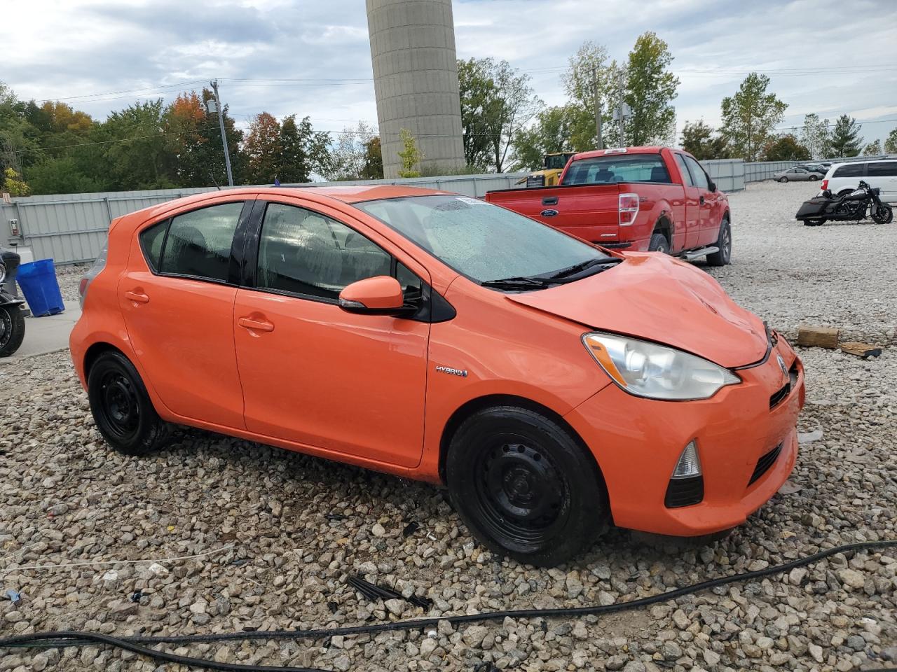 TOYOTA PRIUS C