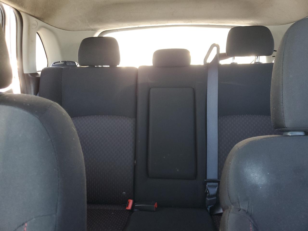 MITSUBISHI OUTLANDER ES