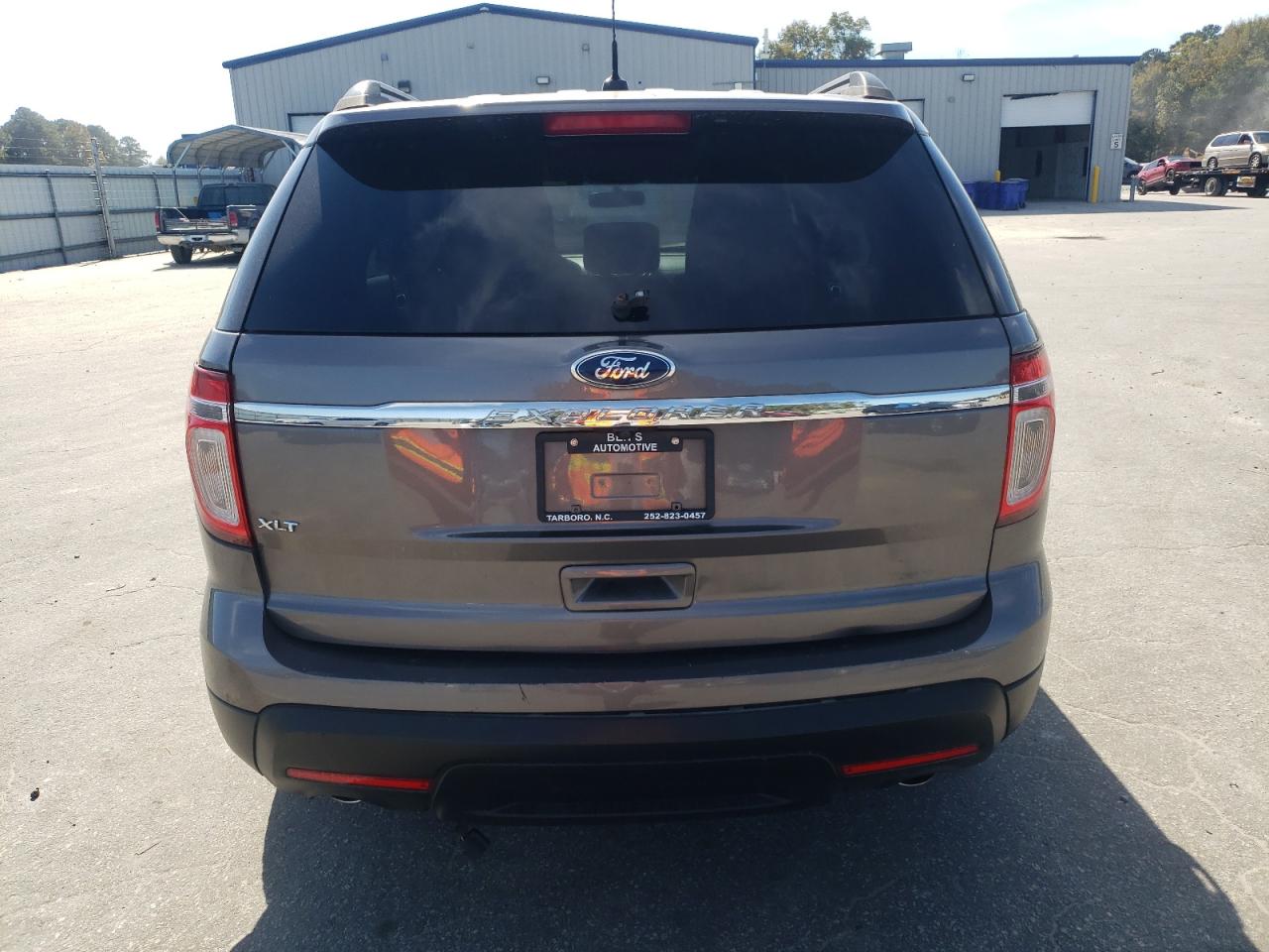 FORD EXPLORER XLT
