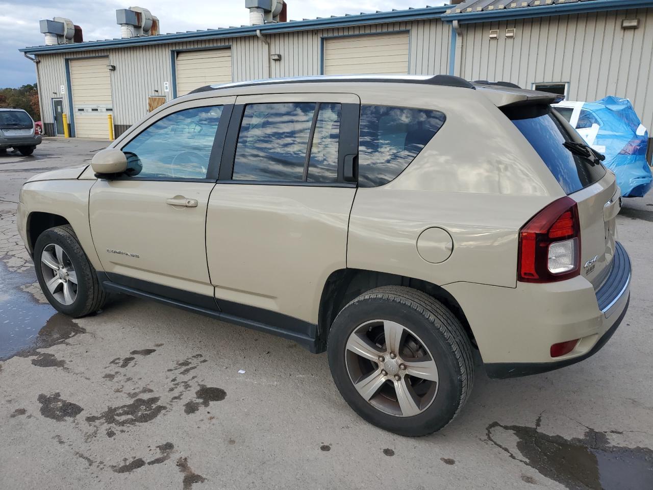 JEEP COMPASS LATITUDE