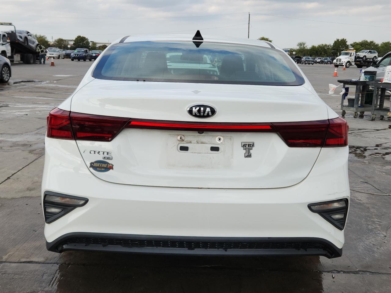 KIA FORTE FE