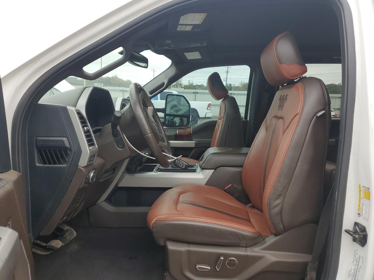 FORD F-250 SUPER DUTY