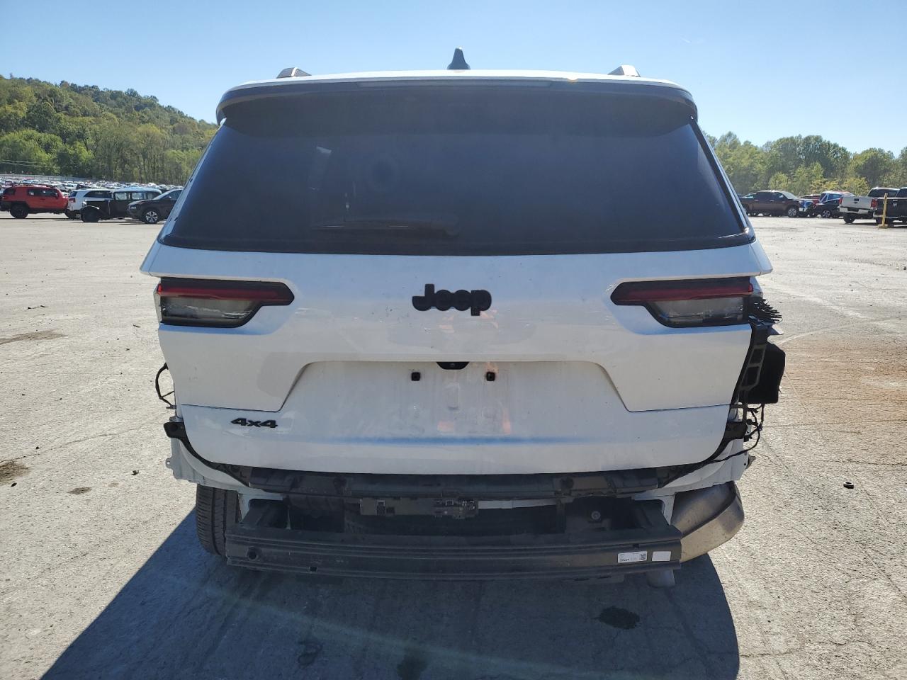 JEEP GRAND CHEROKEE L LAREDO