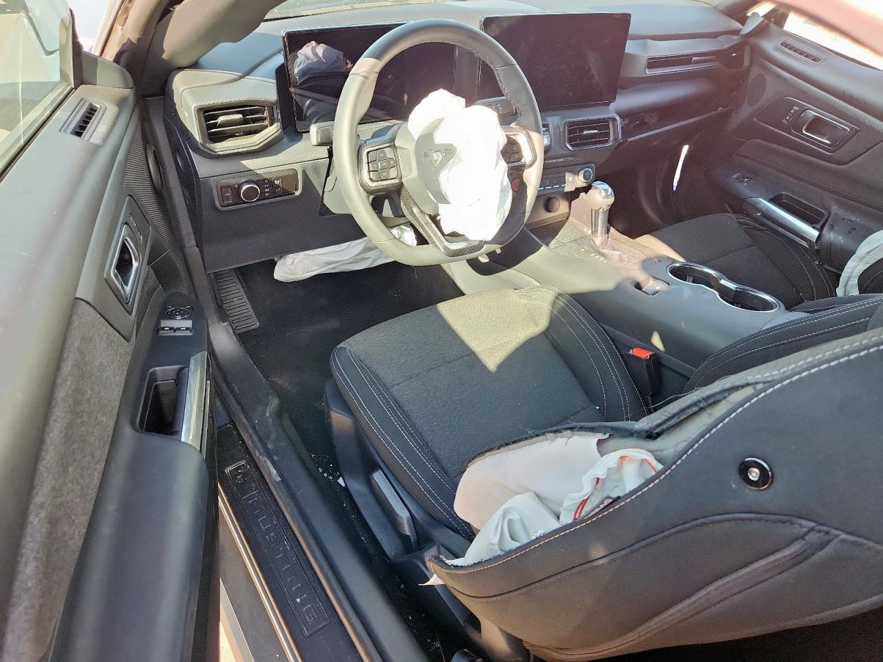 Lot #3311610217 2025 FORD MUSTANG