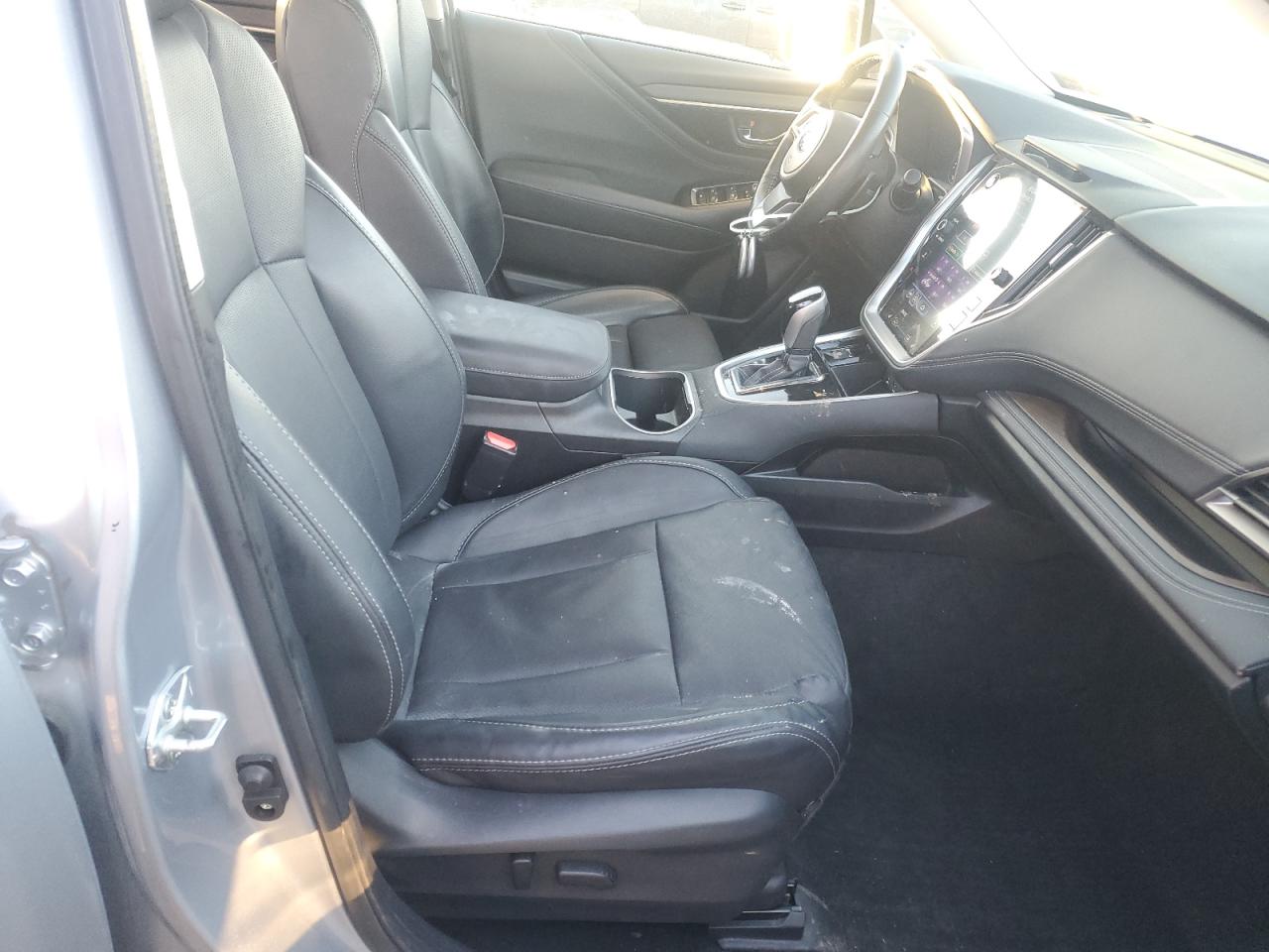 SUBARU OUTBACK LIMITED