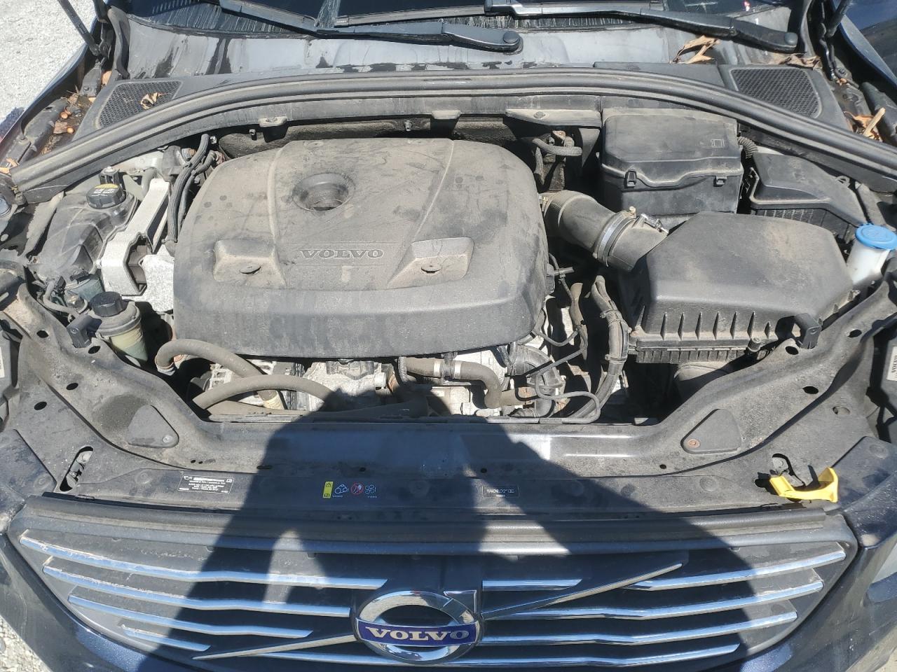 VOLVO XC60 T5 INSCRIPTION