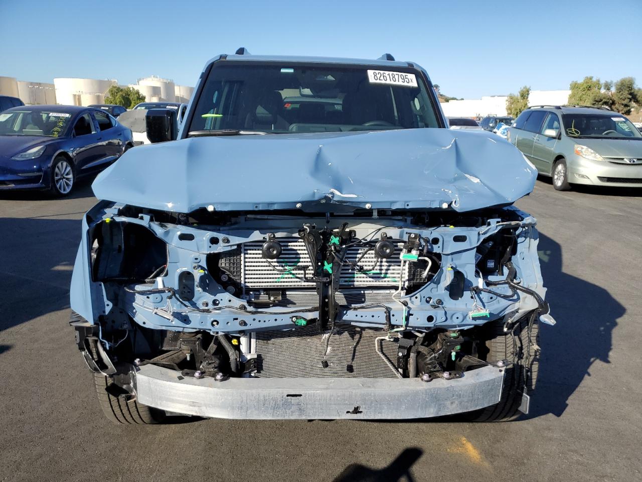 TOYOTA LAND CRUISER BASE