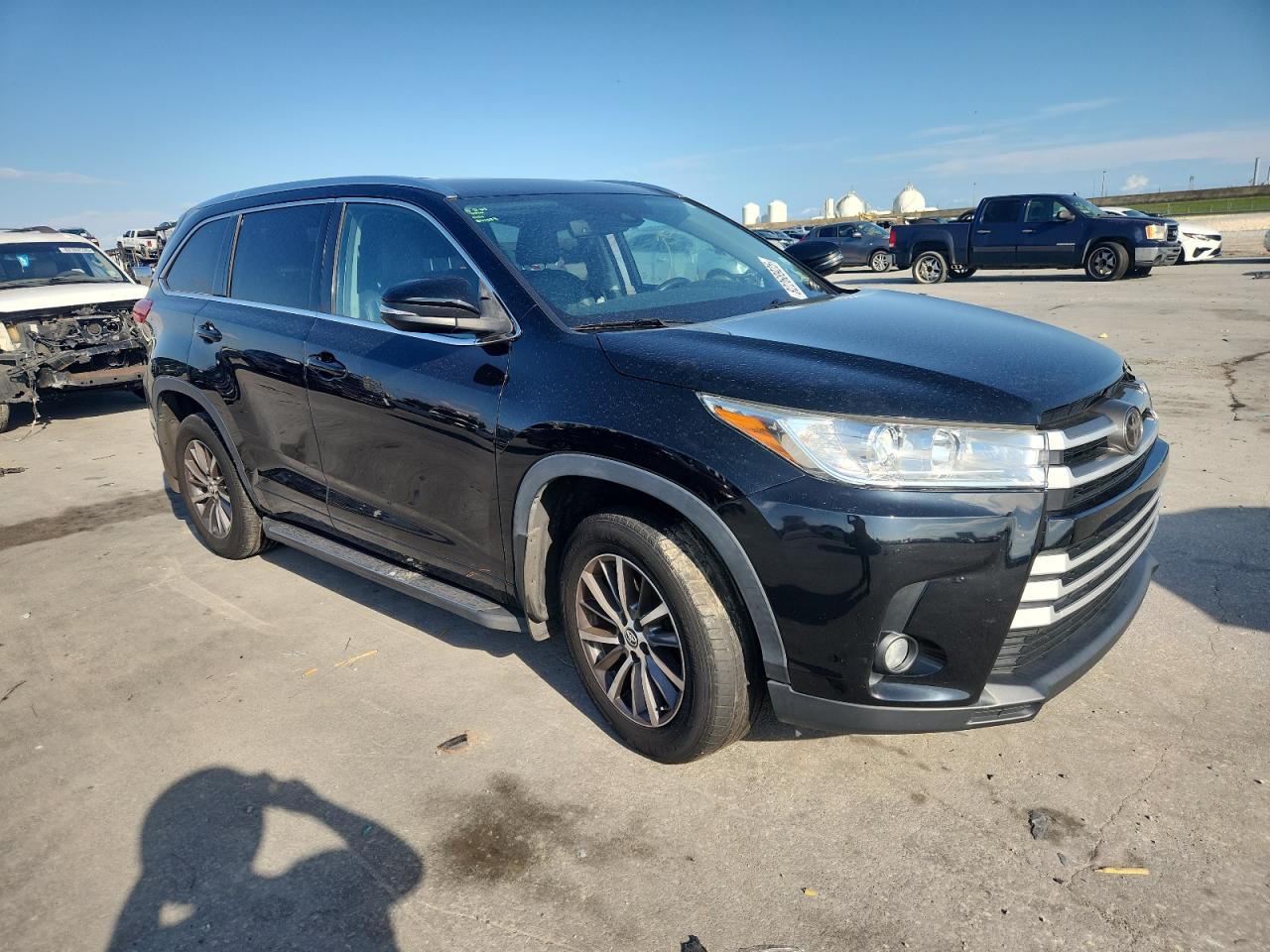 TOYOTA HIGHLANDER SE