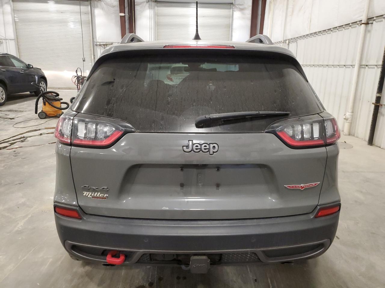 JEEP CHEROKEE TRAILHAWK