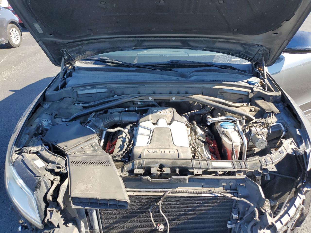 AUDI Q5 PREMIUM PLUS S-LINE