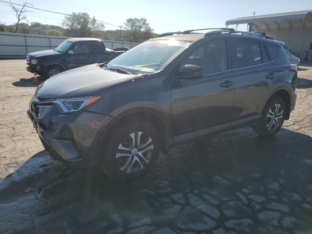 TOYOTA RAV4 LE