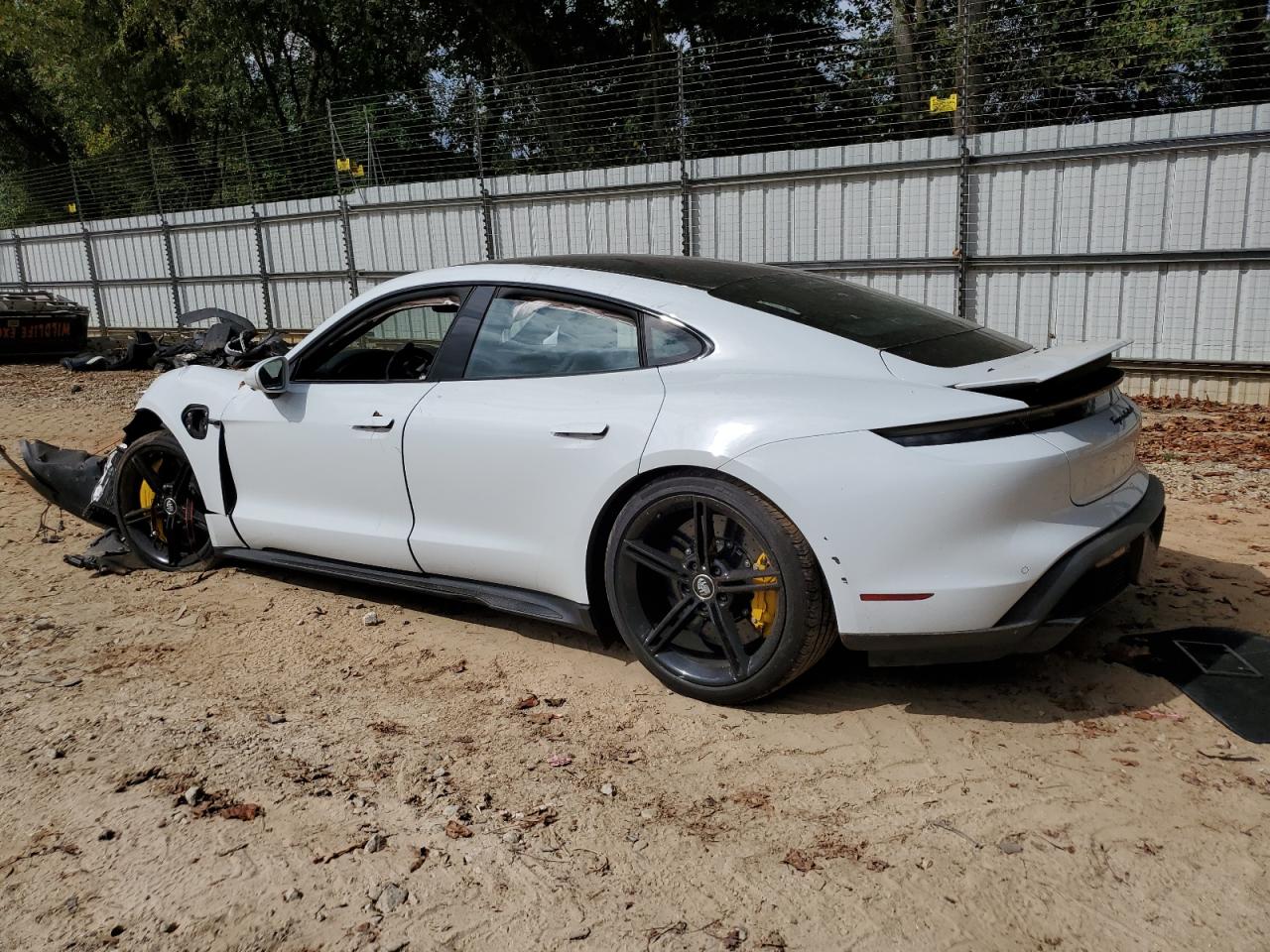 PORSCHE TAYCAN TURBO