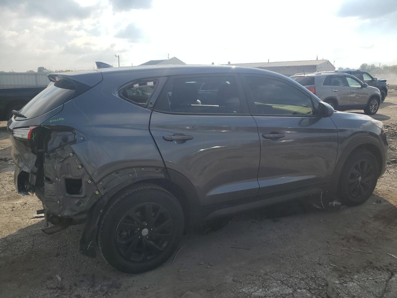 HYUNDAI TUCSON SE