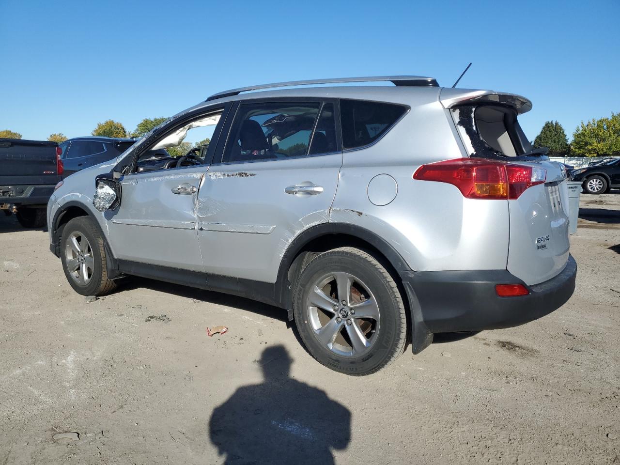 TOYOTA RAV4 XLE