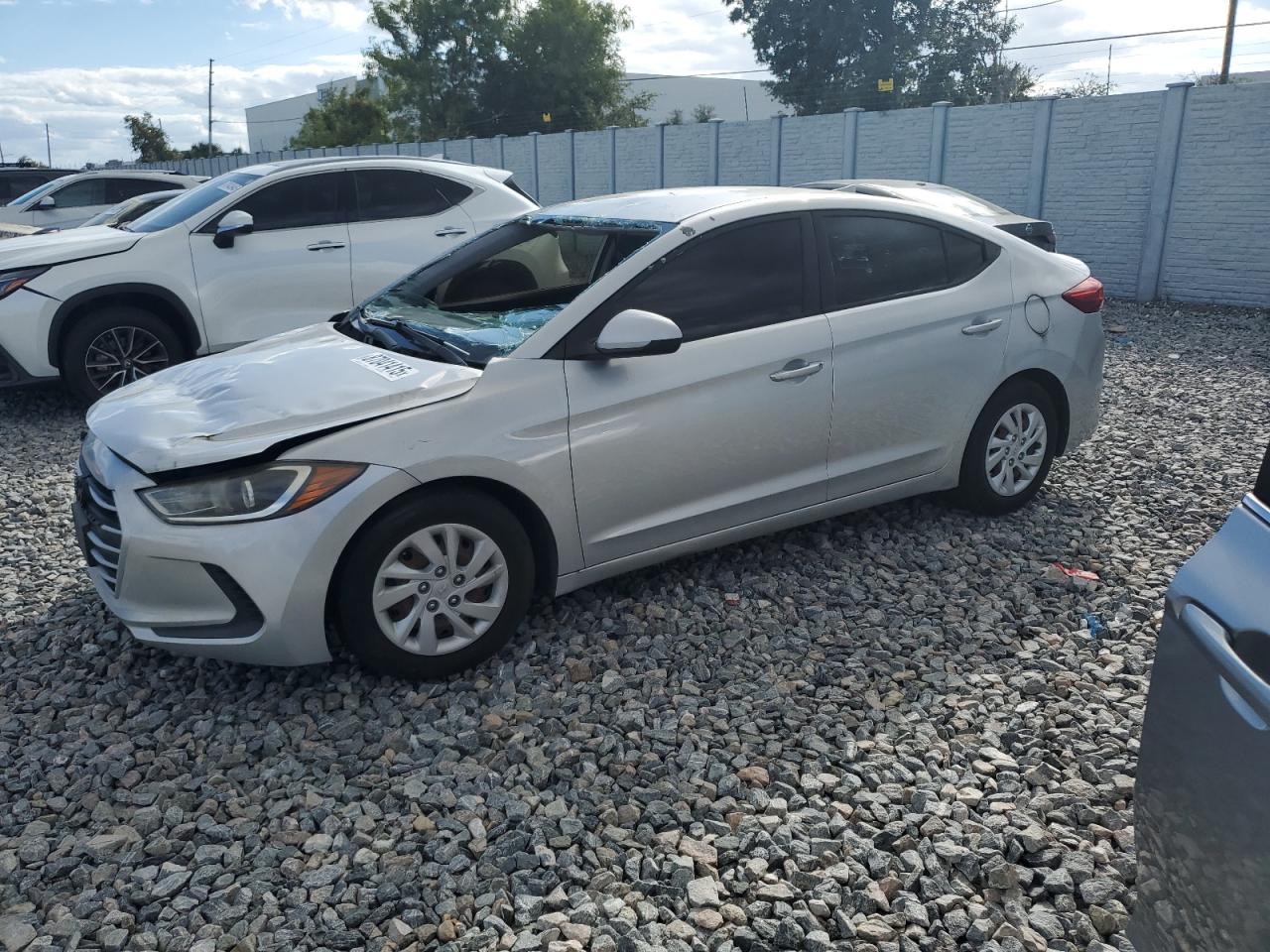 Lot #3292390303 2017 HYUNDAI ELANTRA SE