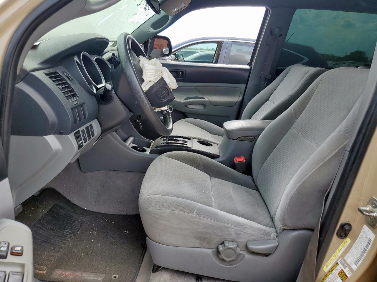 TOYOTA TACOMA DOUBLE CAB PRERUNNER