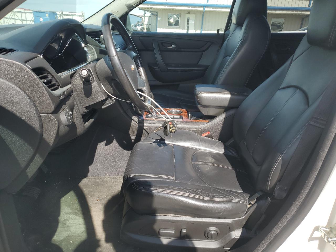 CHEVROLET TRAVERSE LT