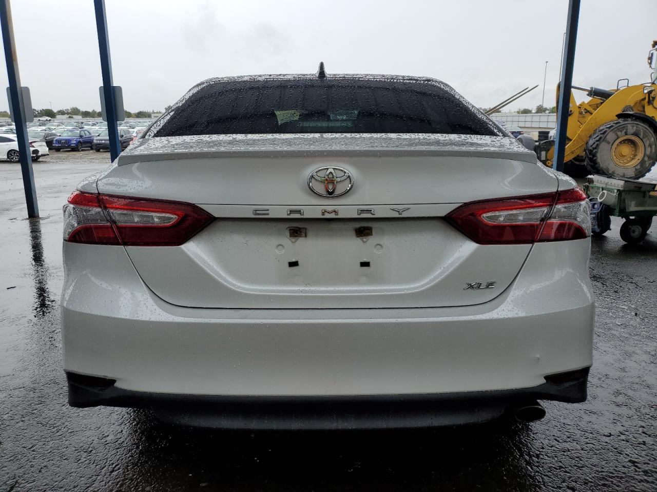 TOYOTA CAMRY XLE