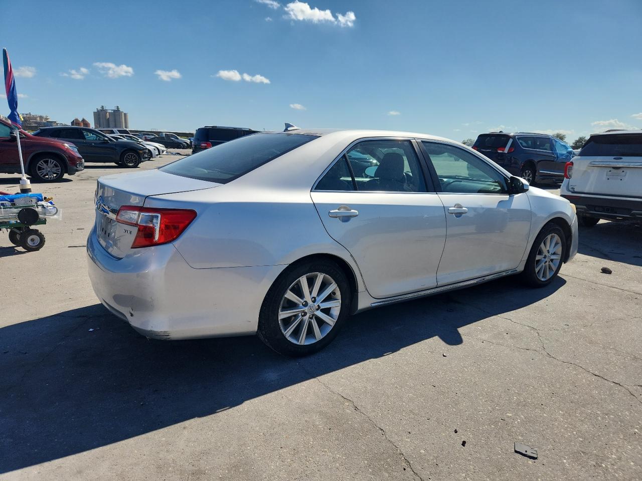 TOYOTA CAMRY SE