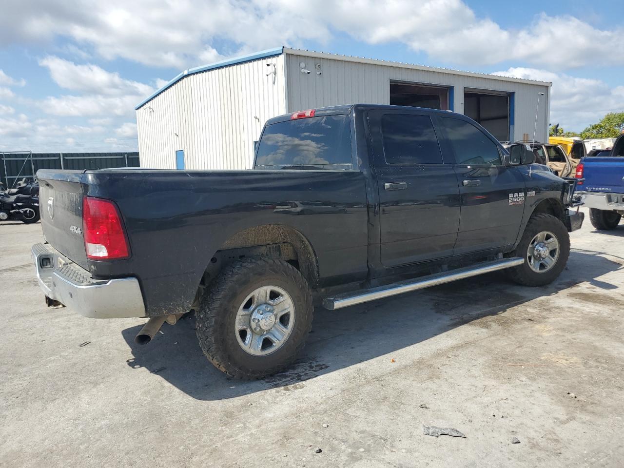 Lot #3281633391 2018 RAM 2500 ST