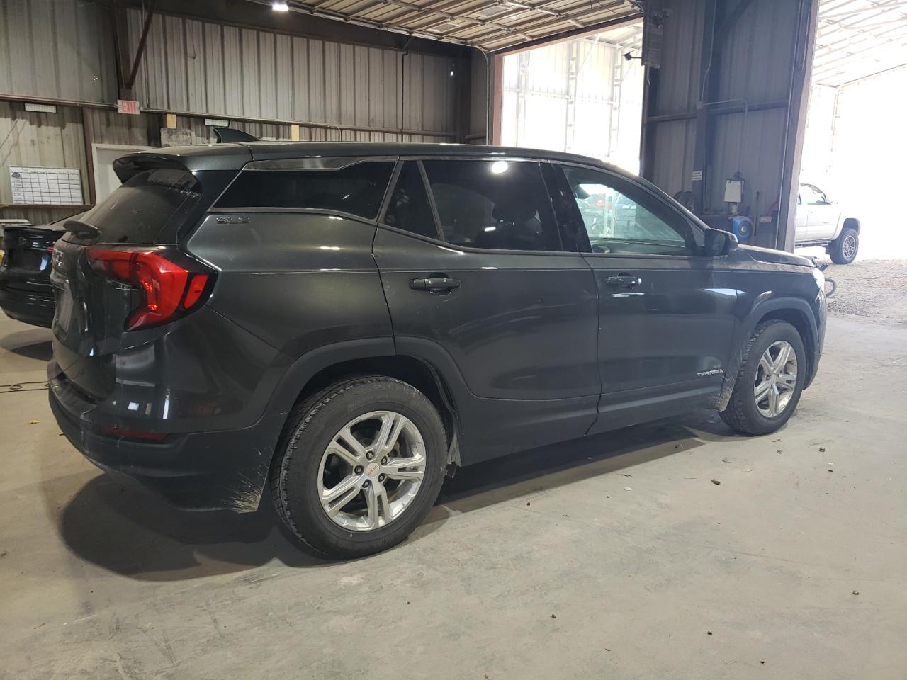 GMC TERRAIN SLE