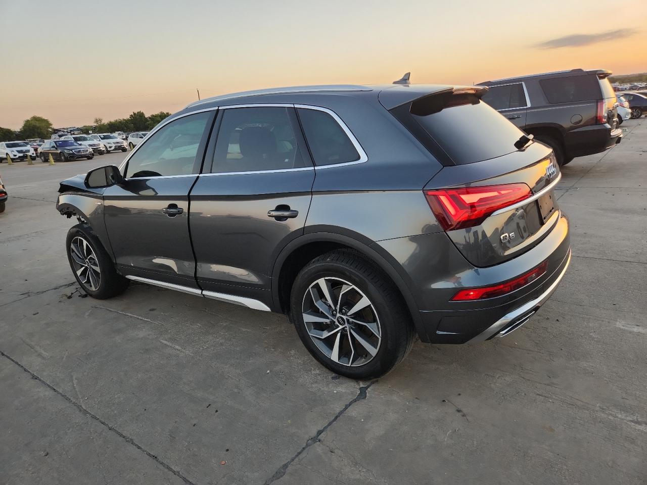 AUDI Q5 PREMIUM PLUS 45
