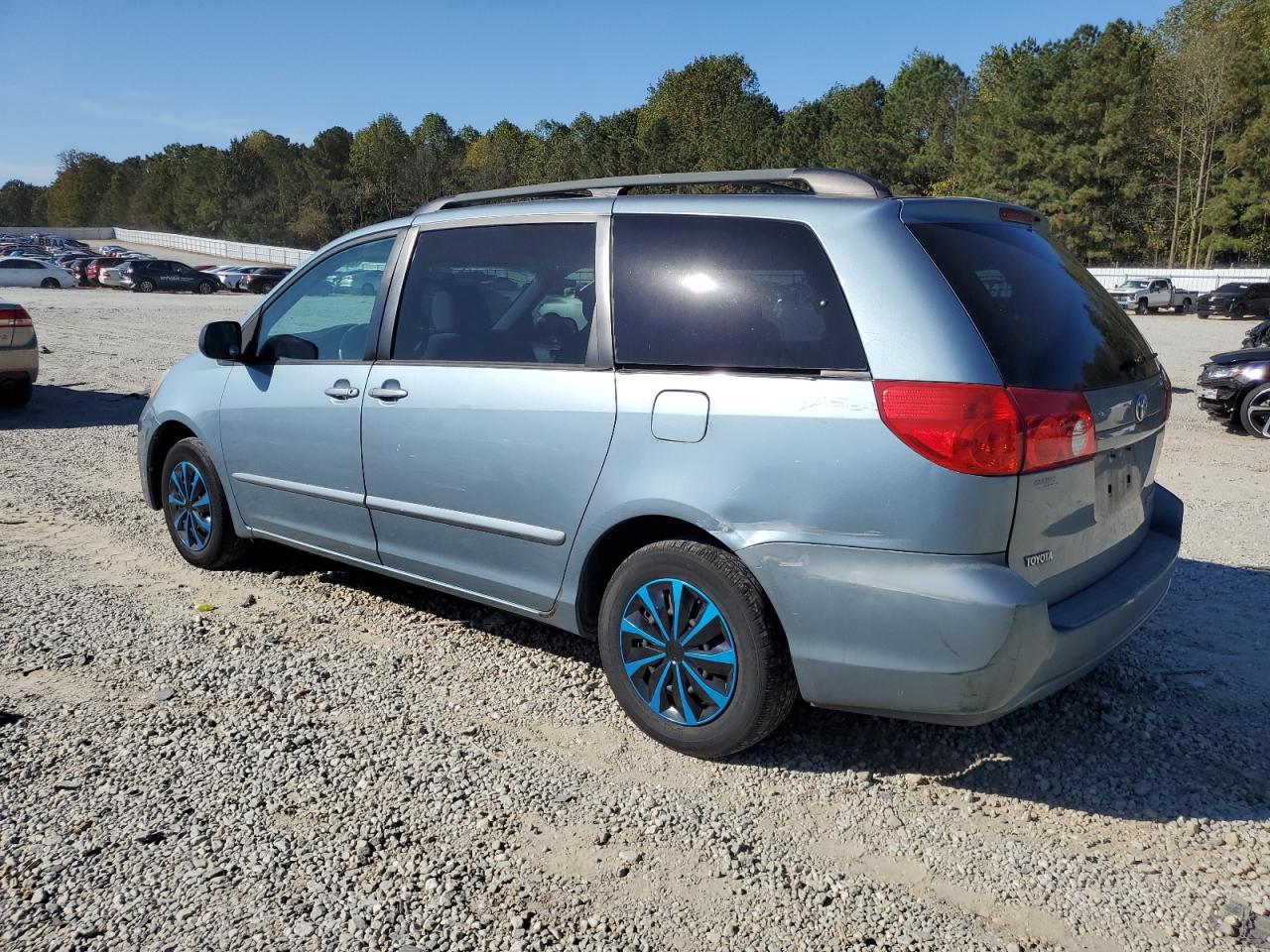 Lot #3302733001 2006 TOYOTA SIENNA