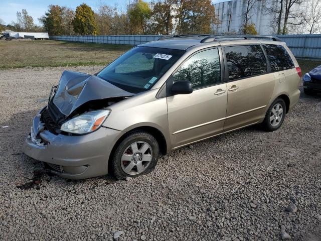 TOYOTA SIENNA CE