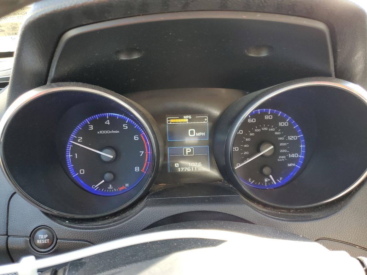 SUBARU LEGACY 2.5I PREMIUM