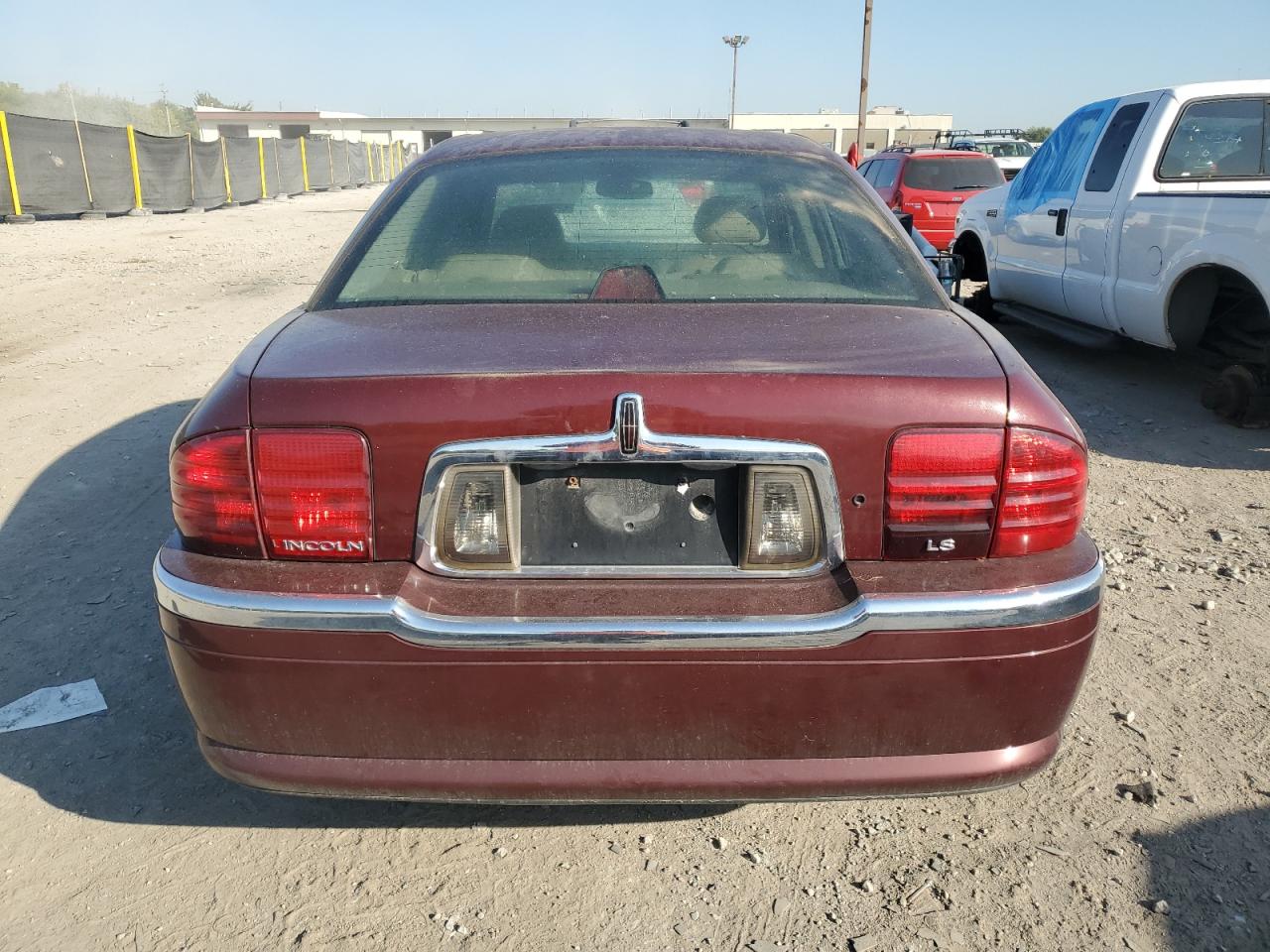 Lot #3264570918 2000 LINCOLN LS
