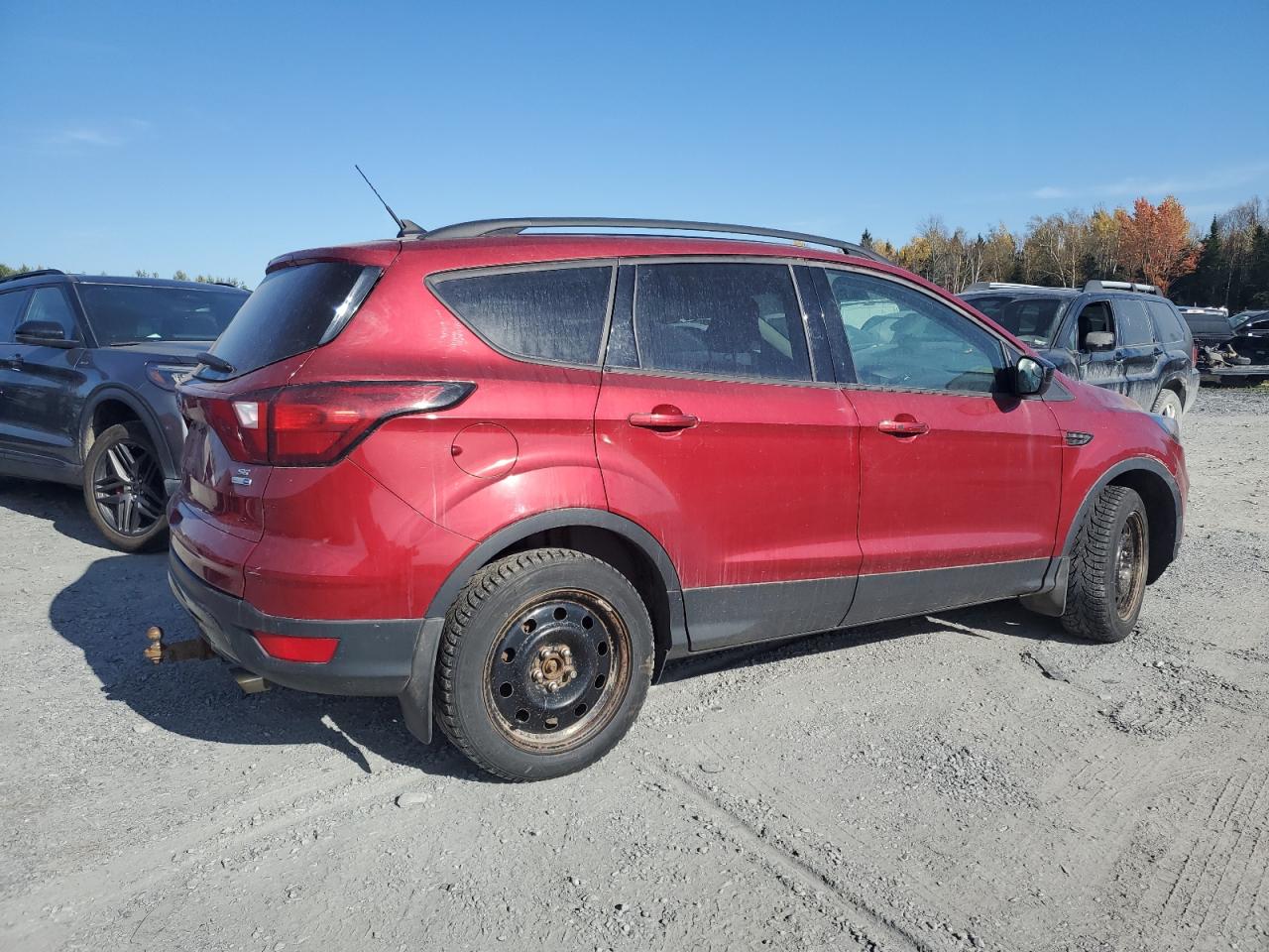 FORD ESCAPE SE