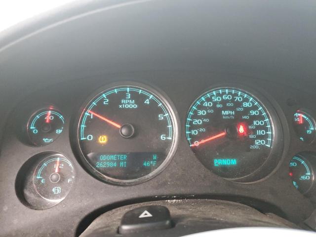 2011 CHEVROLET SUBURBAN C - 1GNSCHE05BR236883