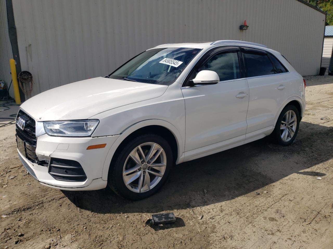 AUDI Q3 PREMIUM PLUS