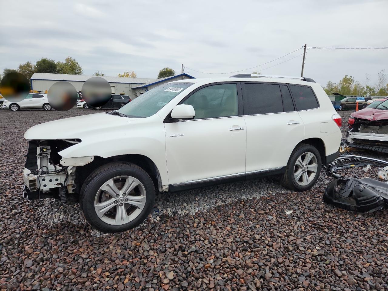 TOYOTA HIGHLANDER LIMITED