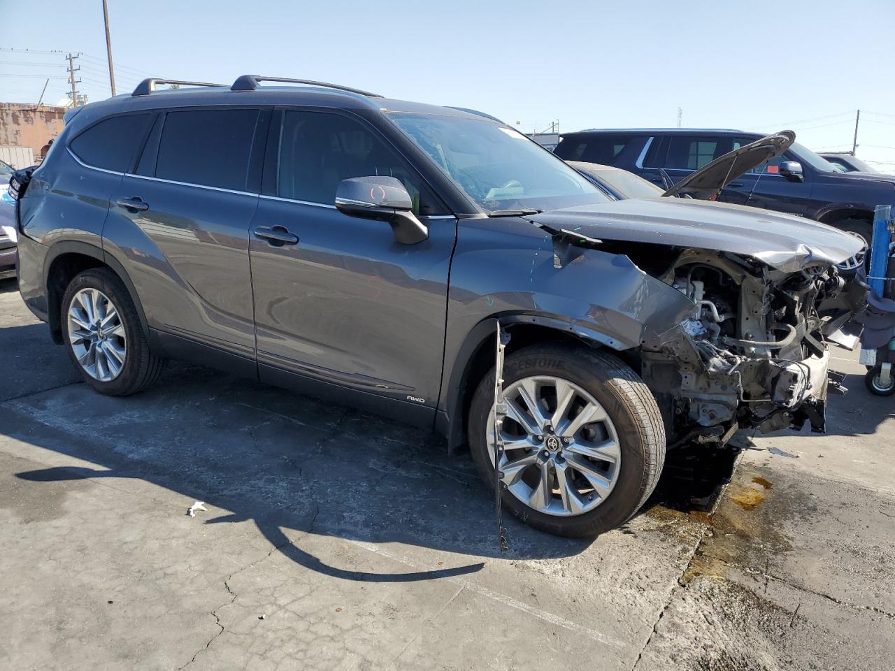 TOYOTA HIGHLANDER HYBRID LIMITED