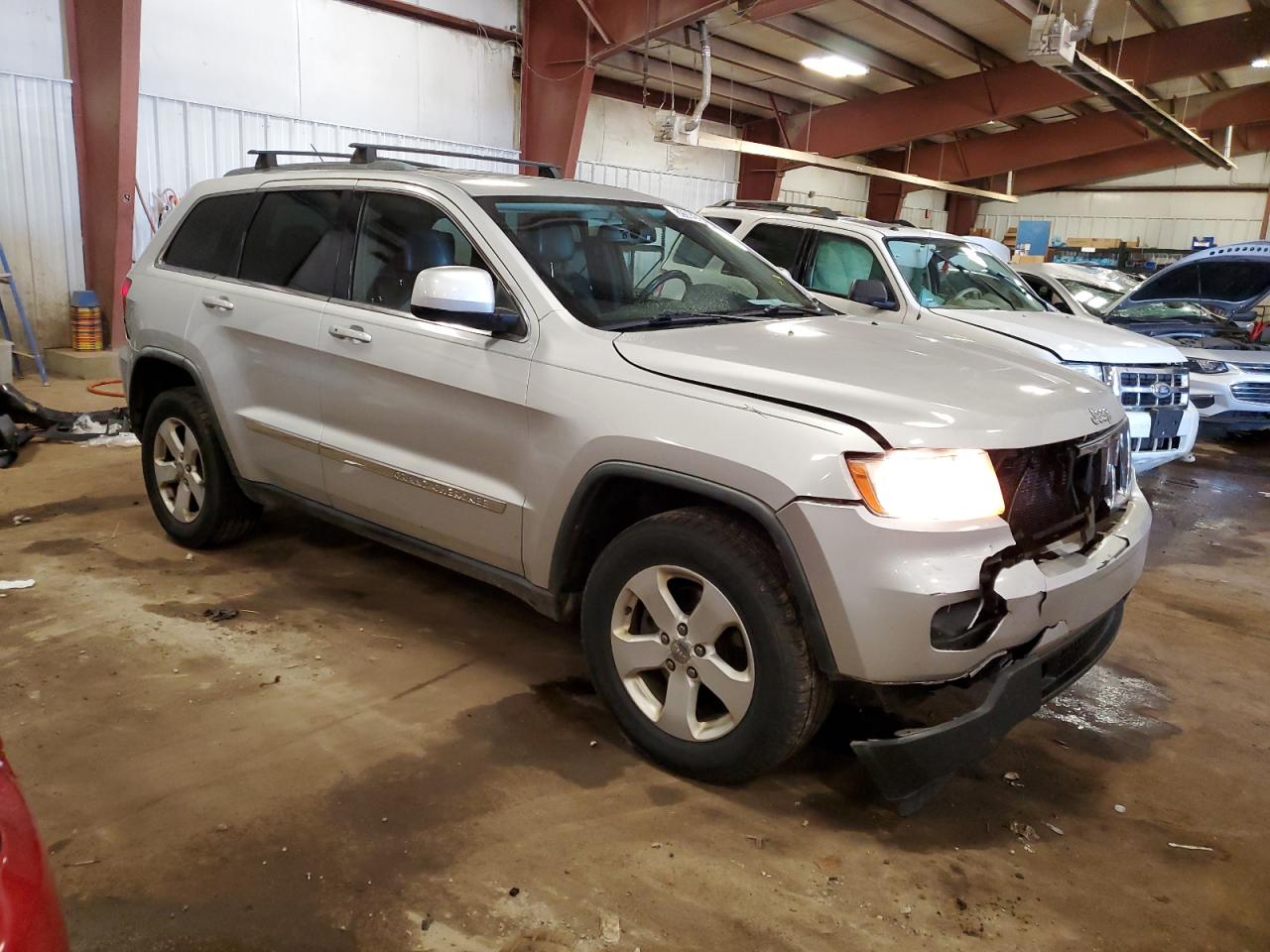 JEEP GRAND CHEROKEE LAREDO