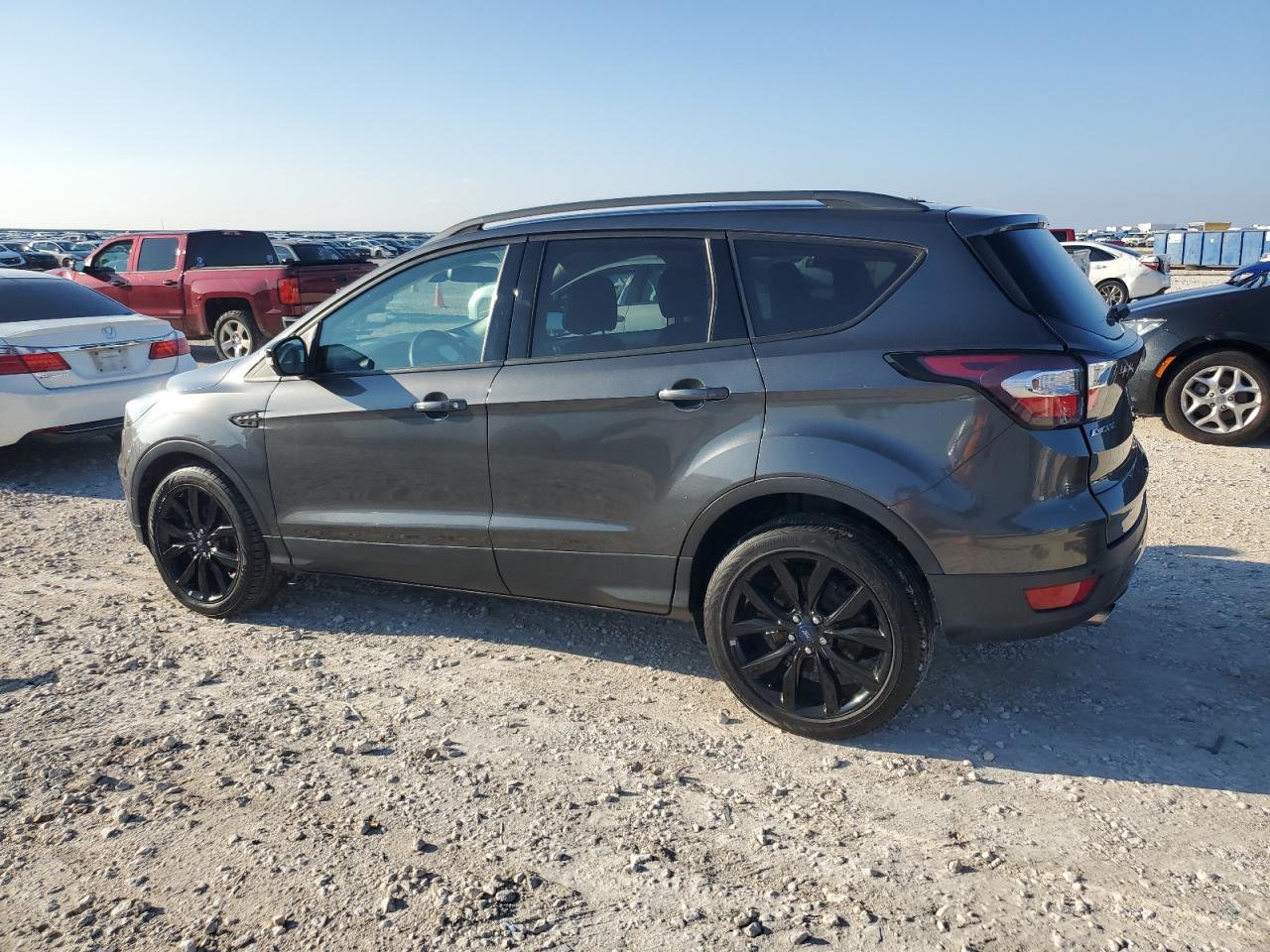 FORD ESCAPE TITANIUM