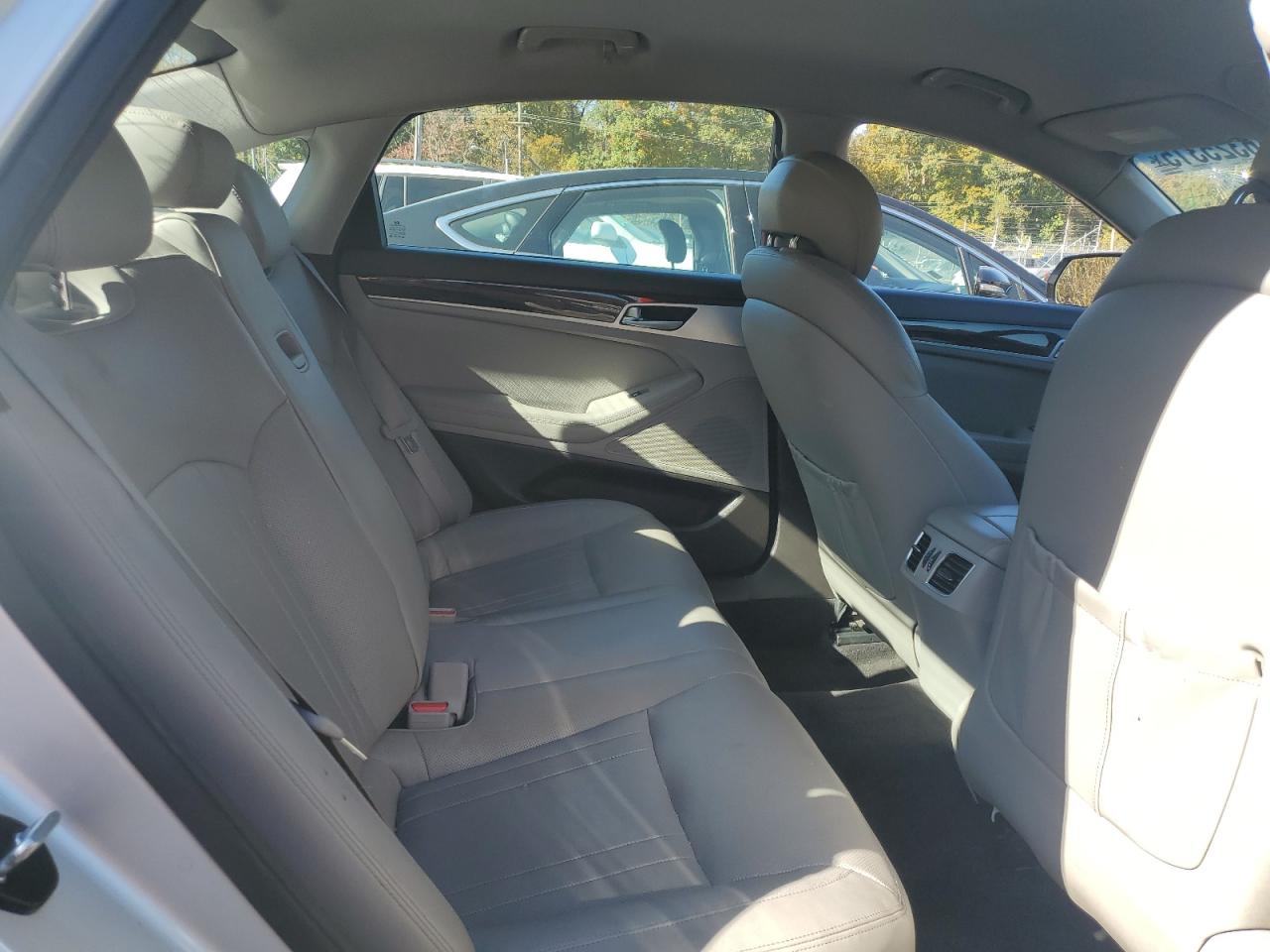 HYUNDAI GENESIS 3.8L