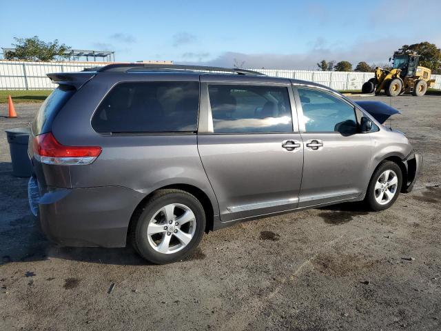 2013 TOYOTA SIENNA LE - 5TDKK3DC6DS363110