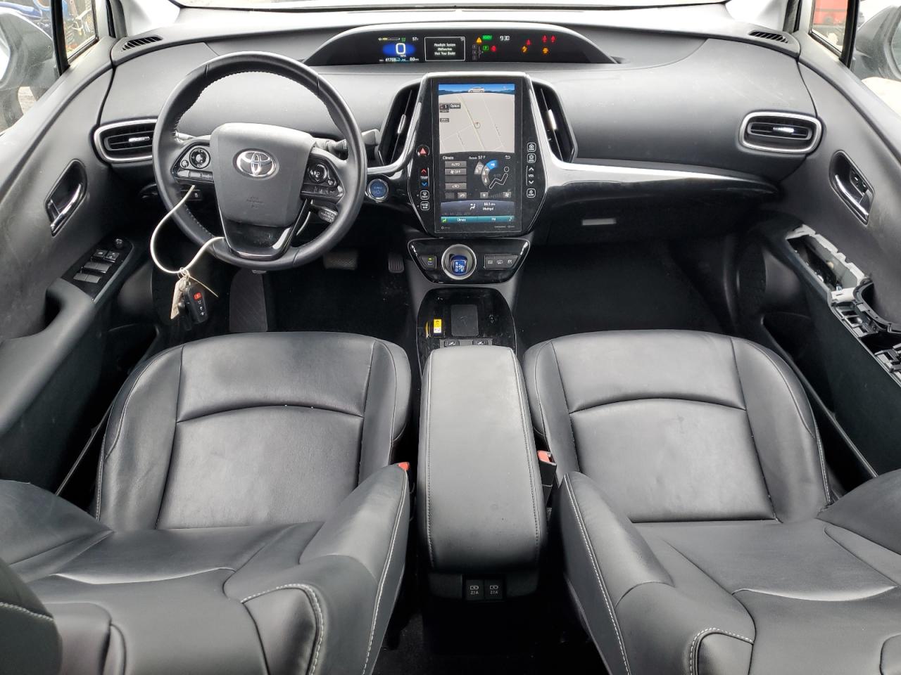 TOYOTA PRIUS PRIME LE