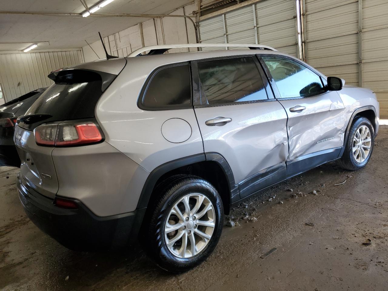 JEEP GRAND CHEROKEE LATITUDE