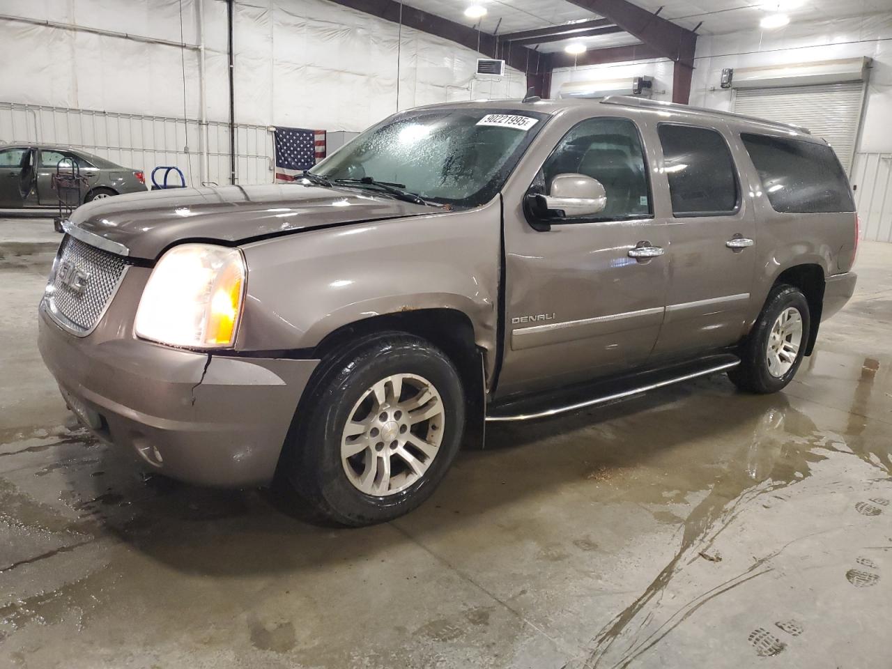 GMC YUKON DENALI