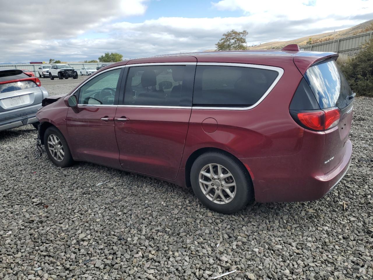 CHRYSLER PACIFICA TOURING