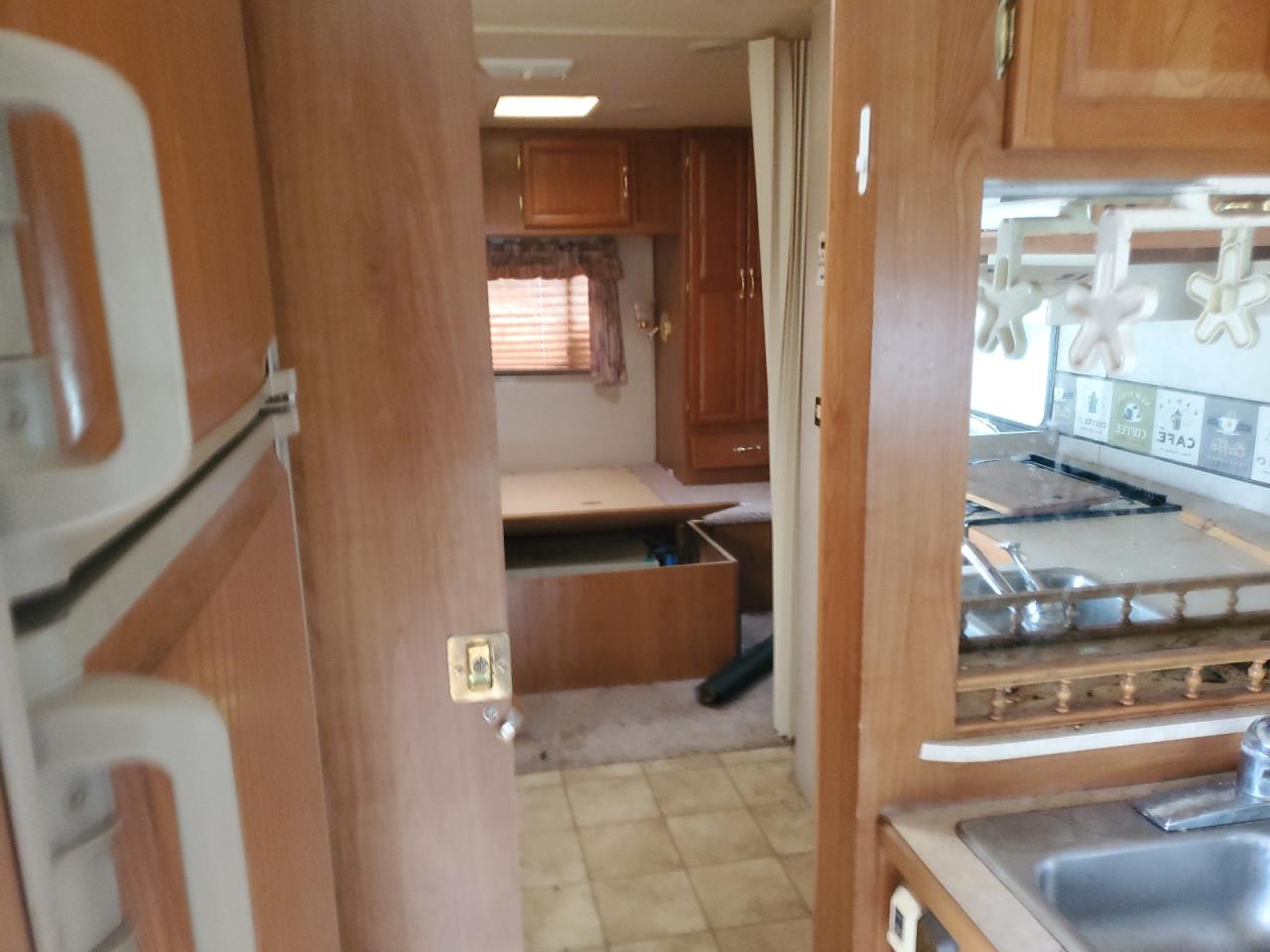 Lot #3286784901 2002 FORD ECONOLINE