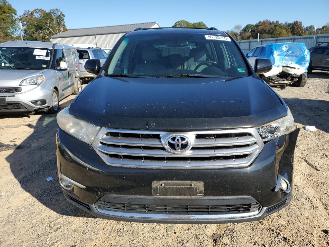 TOYOTA HIGHLANDER LIMITED