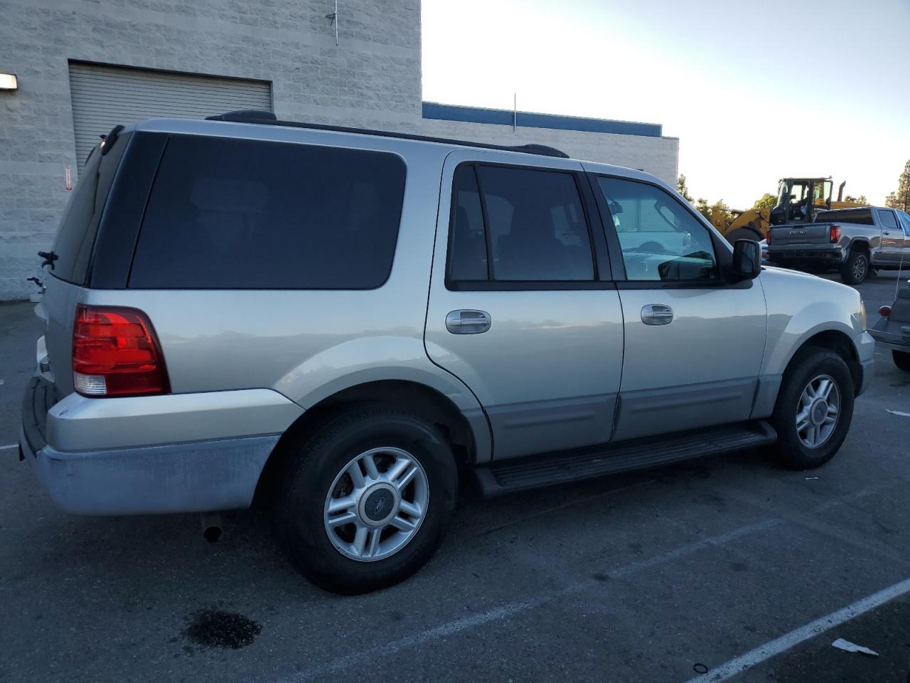 Lot #3268443790 2003 FORD EXPEDITION